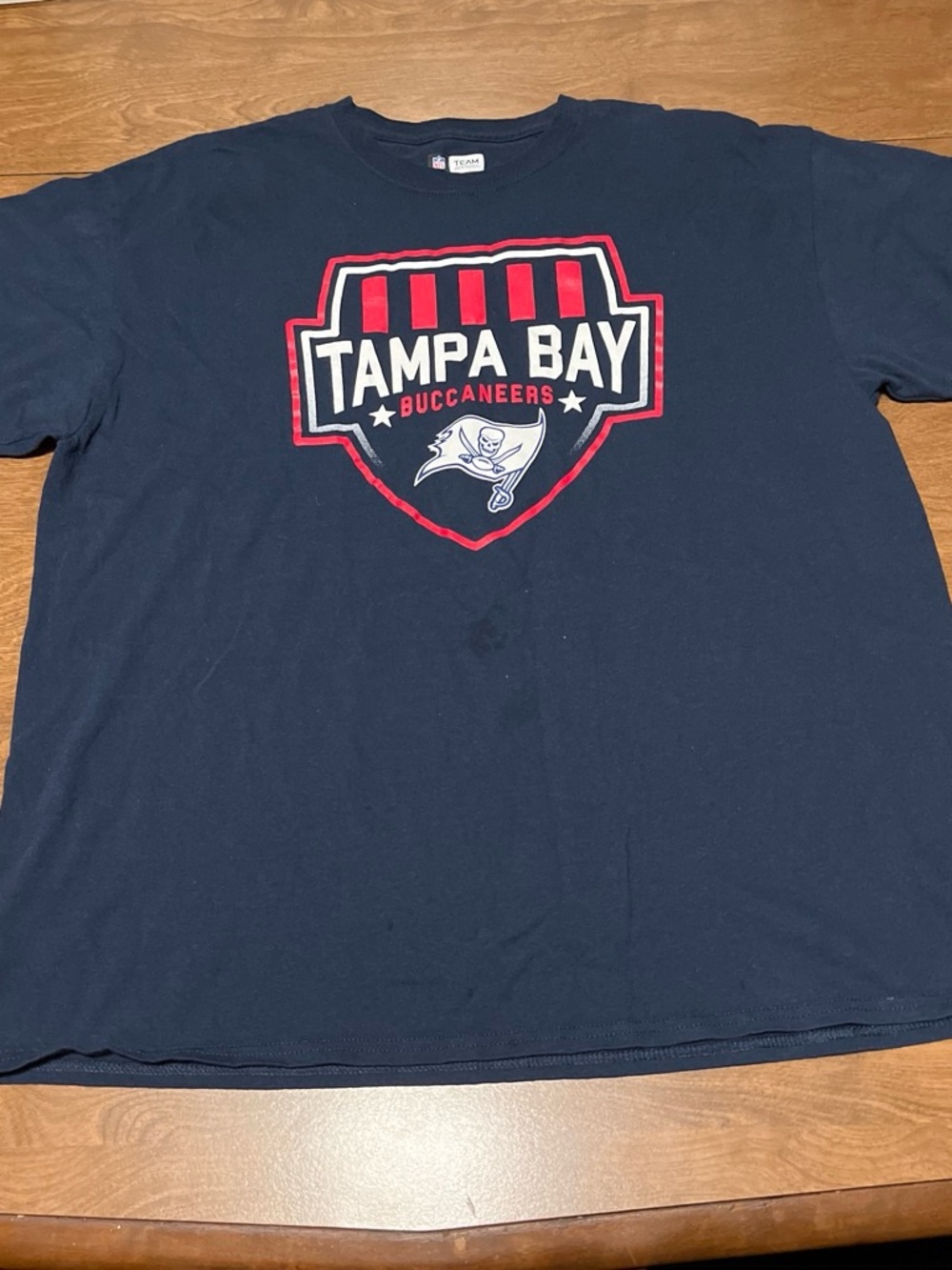 Team Apparel Navy Tampa Bay Buccaneers Shield Tee with Red & White Accents